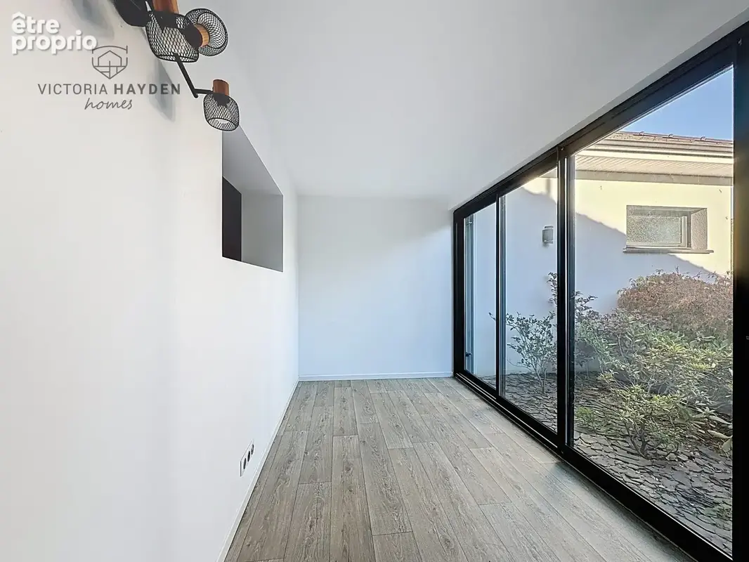 Maison 8 pièces 292 m² à vendre à Serres-Morlaas (64160) - photo 9