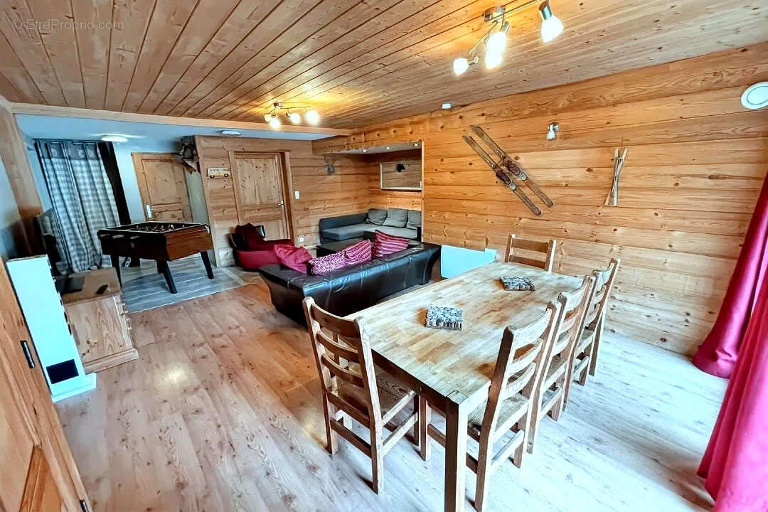 Appartement à CHATEL