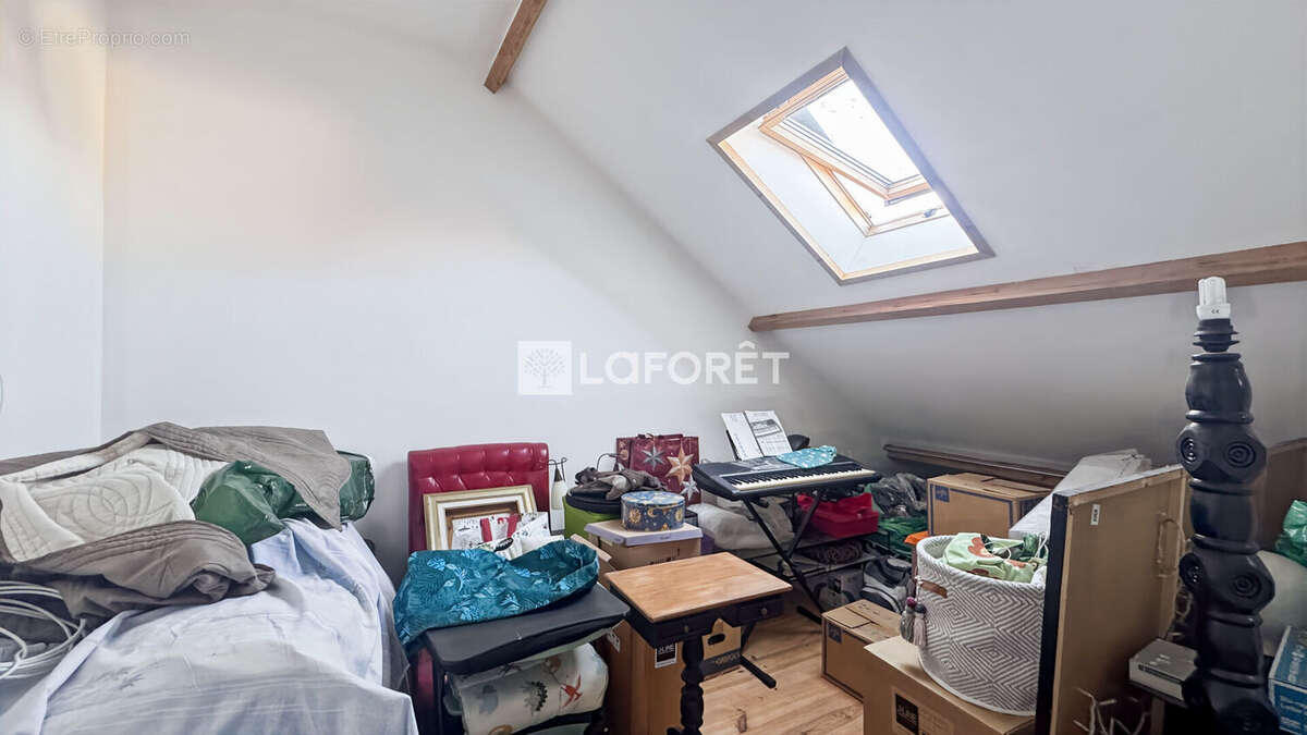 COULOGNE - Maison 3 chambres et bureau - 110m2 - Garage - photo 5