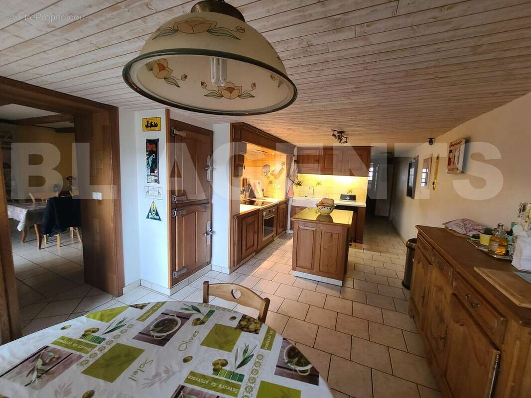 20250228_143900 - Maison à PUILLY-ET-CHARBEAUX