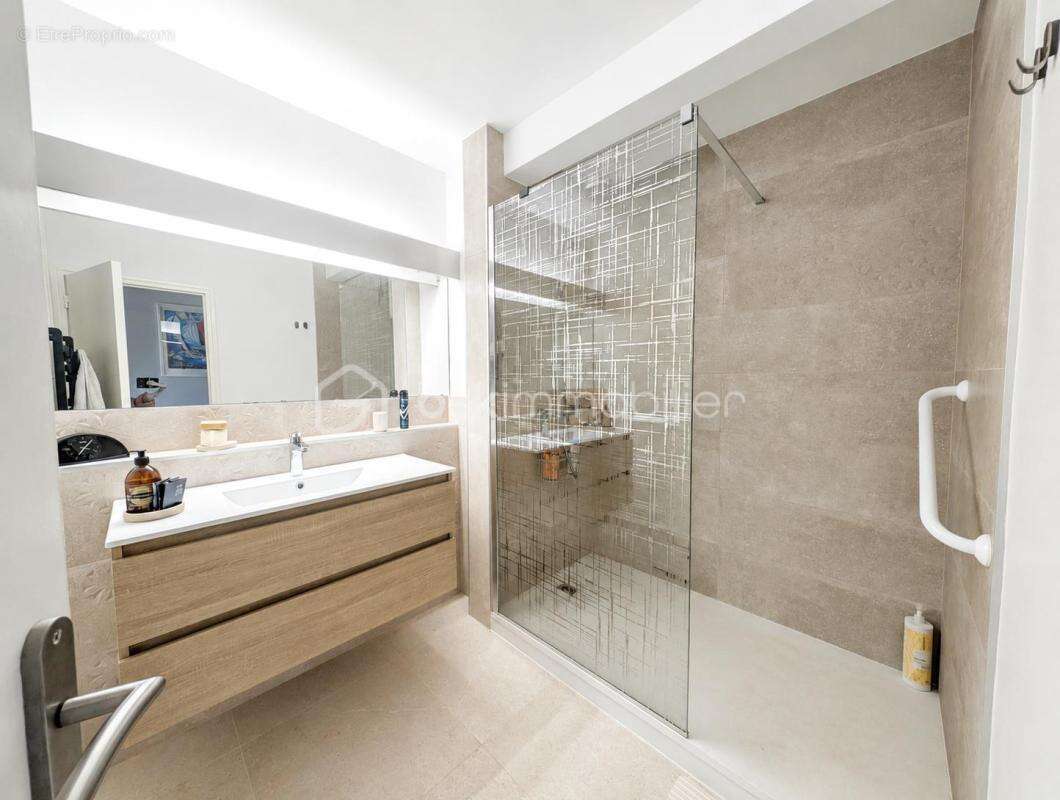 Appartement traversant de 120m2 - photo 2