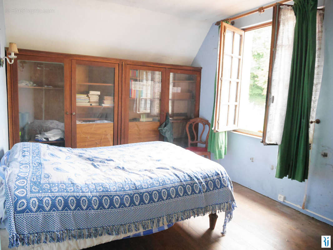 Maison à SAINT-PIERRE-DE-VARENGEVILLE