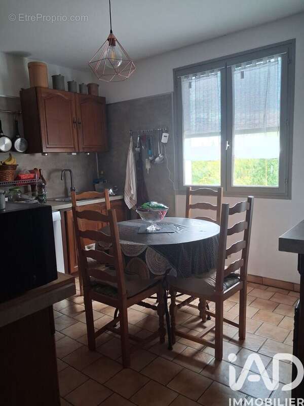 Photo 3 - Maison à ROUSSON