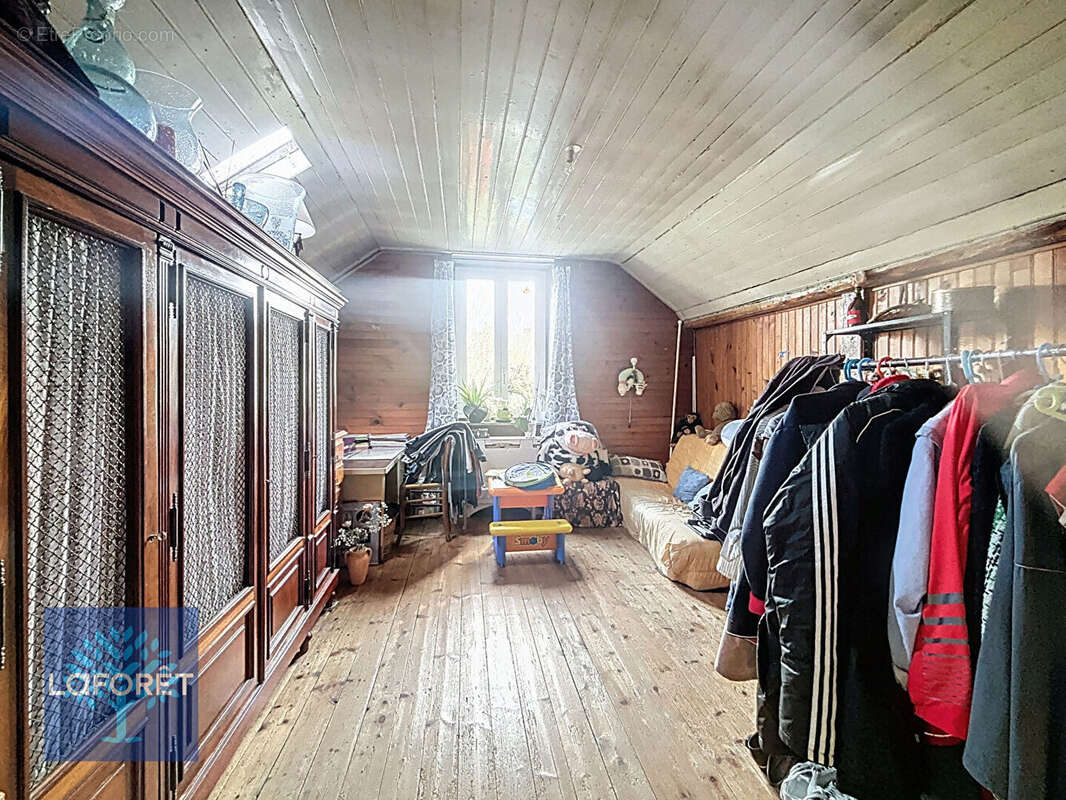 Appartement à ERNEE