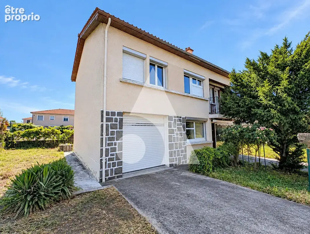 Maison à AULNAT