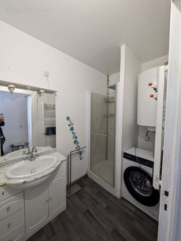 Appartement à BAULNE