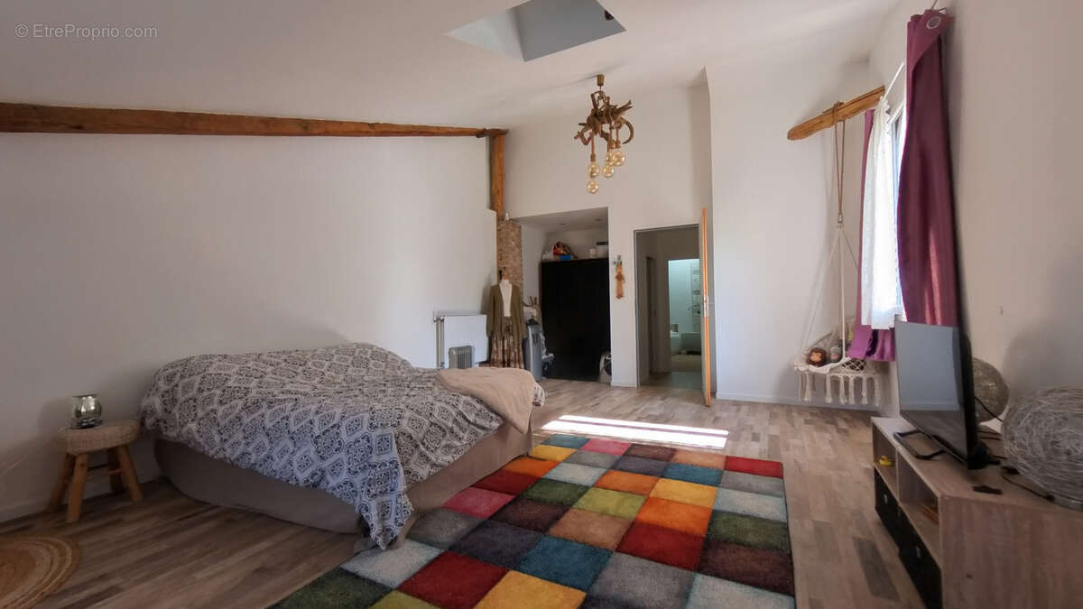 Maison à HOSTUN