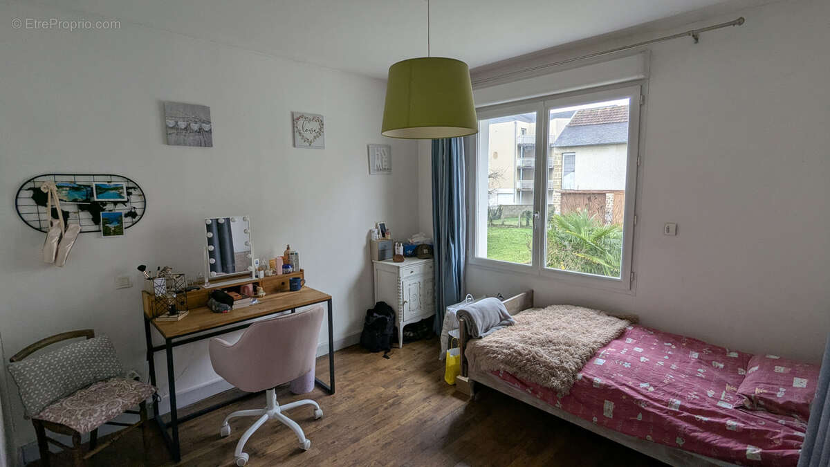 Maison à vendre   Quartier calme de Brive-la-Gaillarde, proche centre-ville - photo 8