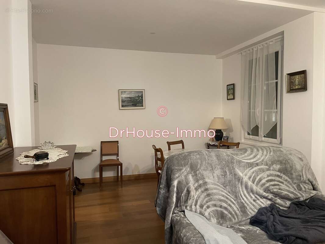 Appartement à YSSINGEAUX