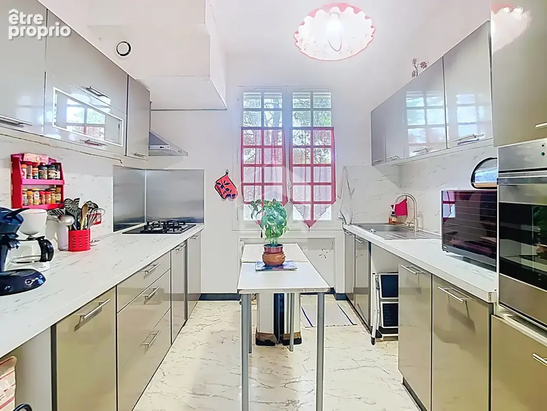 Maison 175m² à port-de-bouc - photo 9