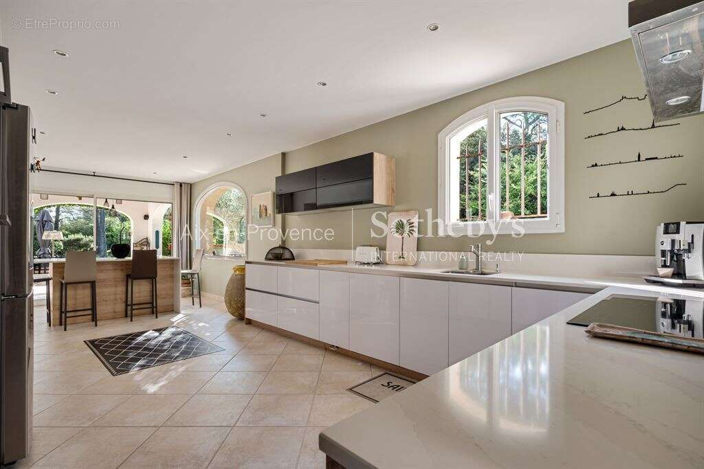 Maison à SAINT-MARC-JAUMEGARDE