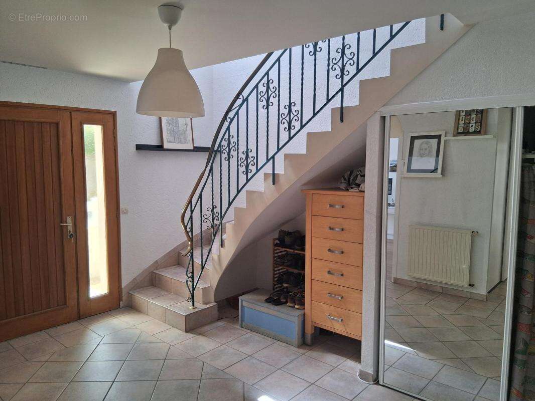 Maison 204 m² à Auray  - photo 2