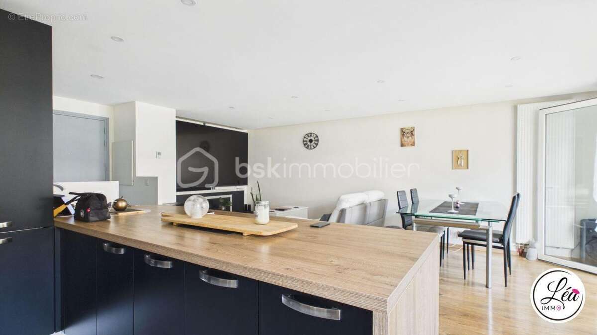 Appartement à CLUSES