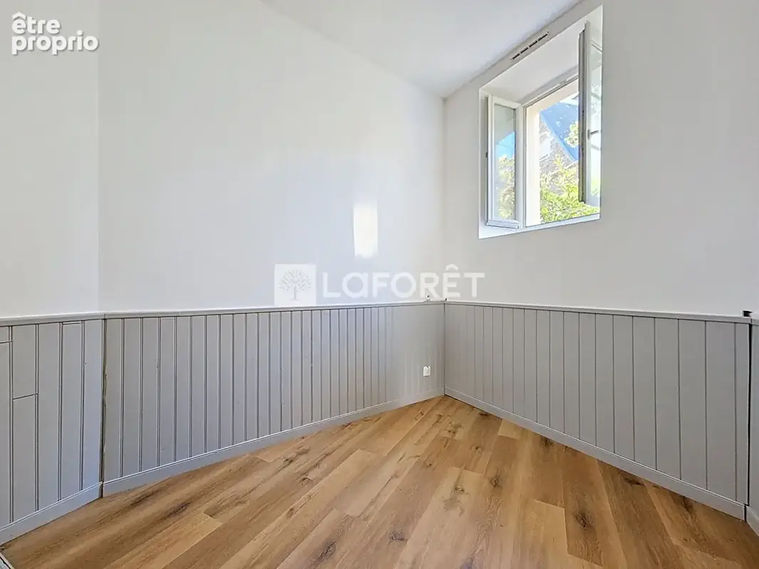 T1 bis de 31m² à 200 mètres de la Place Bichon - photo 9