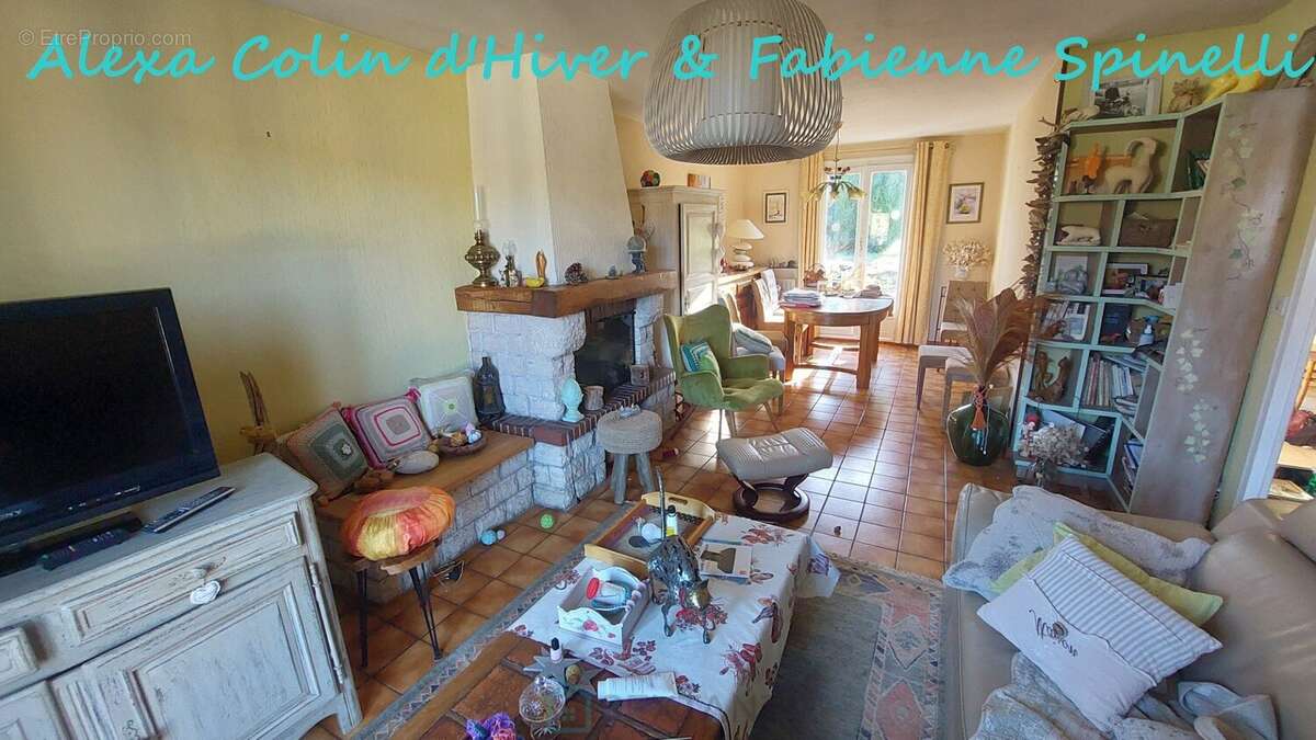 Maison à CHIVRES-VAL