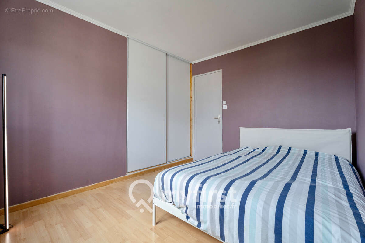 Bel appartement à la limite de la Garde sur Toulon. - photo 12
