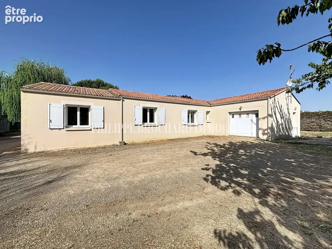 Maison à MAREUIL-SUR-LAY-DISSAIS