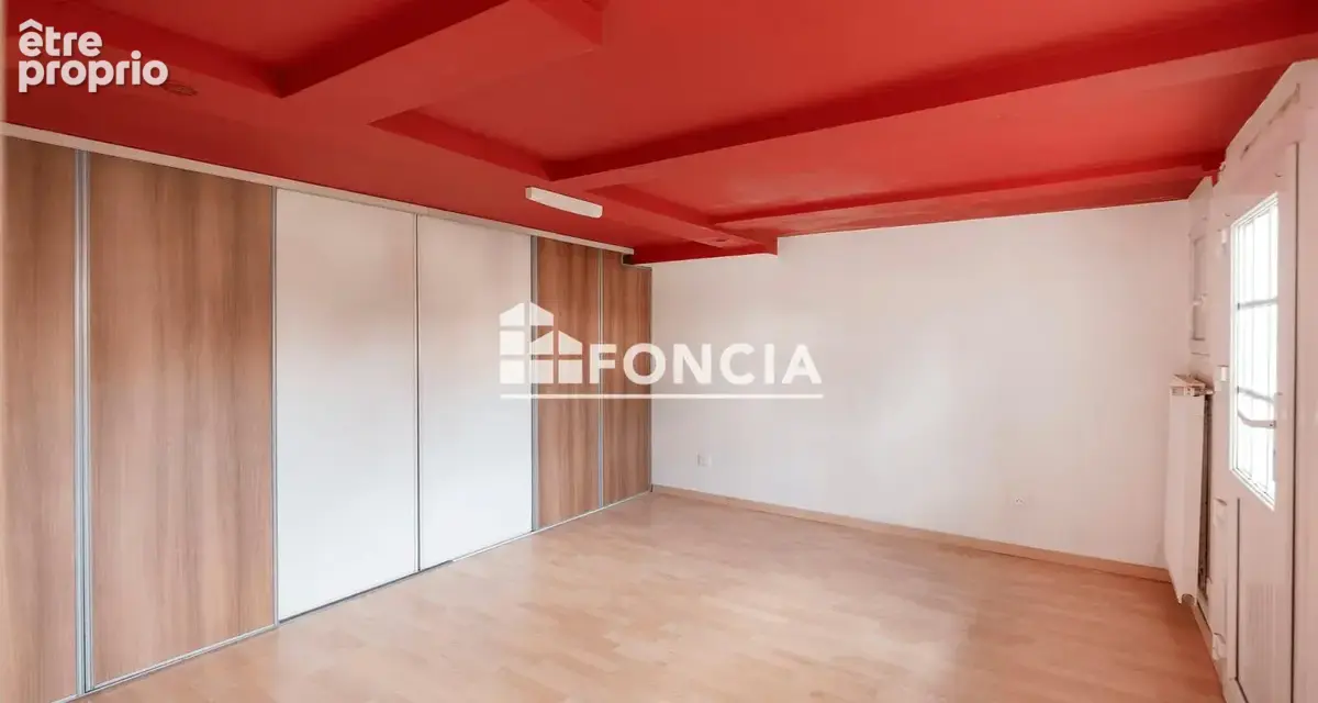 Maison sur terrain de 405m2 avec 96m2 habitables, rez-de-chaussée de 3 pièces de 60m2, et espace de vie de 36m2 au sous-sol de p - photo 15
