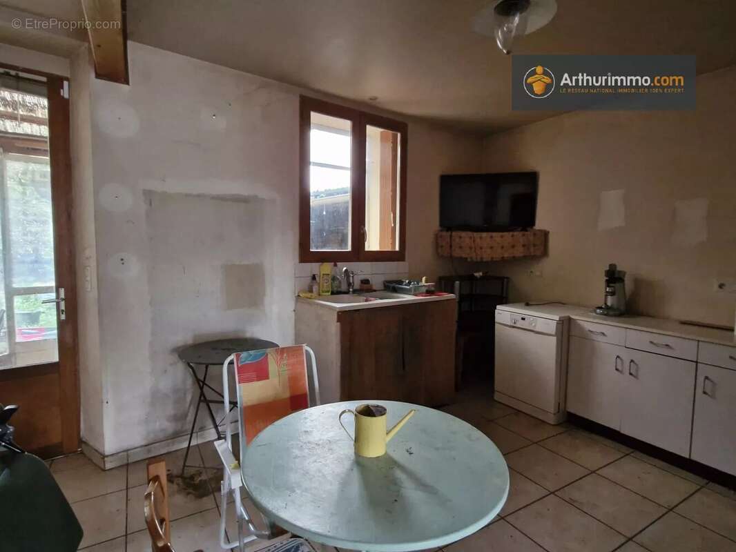 Maison à LA BASTIDE-SUR-L&#039;HERS