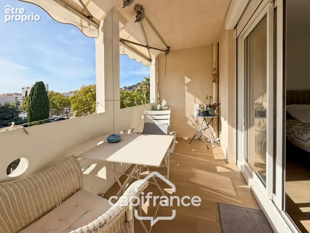 Appartement à vendre 4 pièces HYERES (83) - 147m2- 4ème et dernièr Etage- Accès direct GARAGE - photo 14