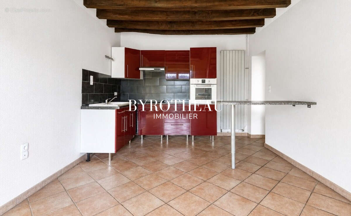 Maison 85 m² à Feneu  - photo 2