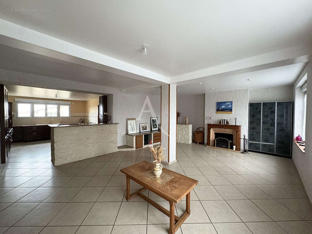 Maison à DOURDAN