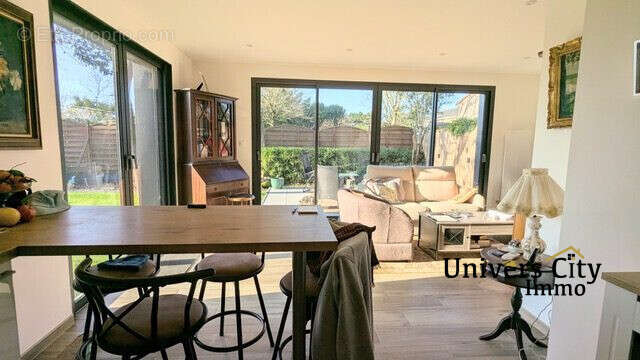 Maison à LES SORINIERES