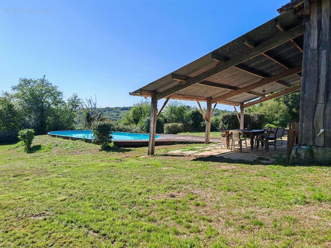 IMG20250918154349 - Maison à THIVIERS