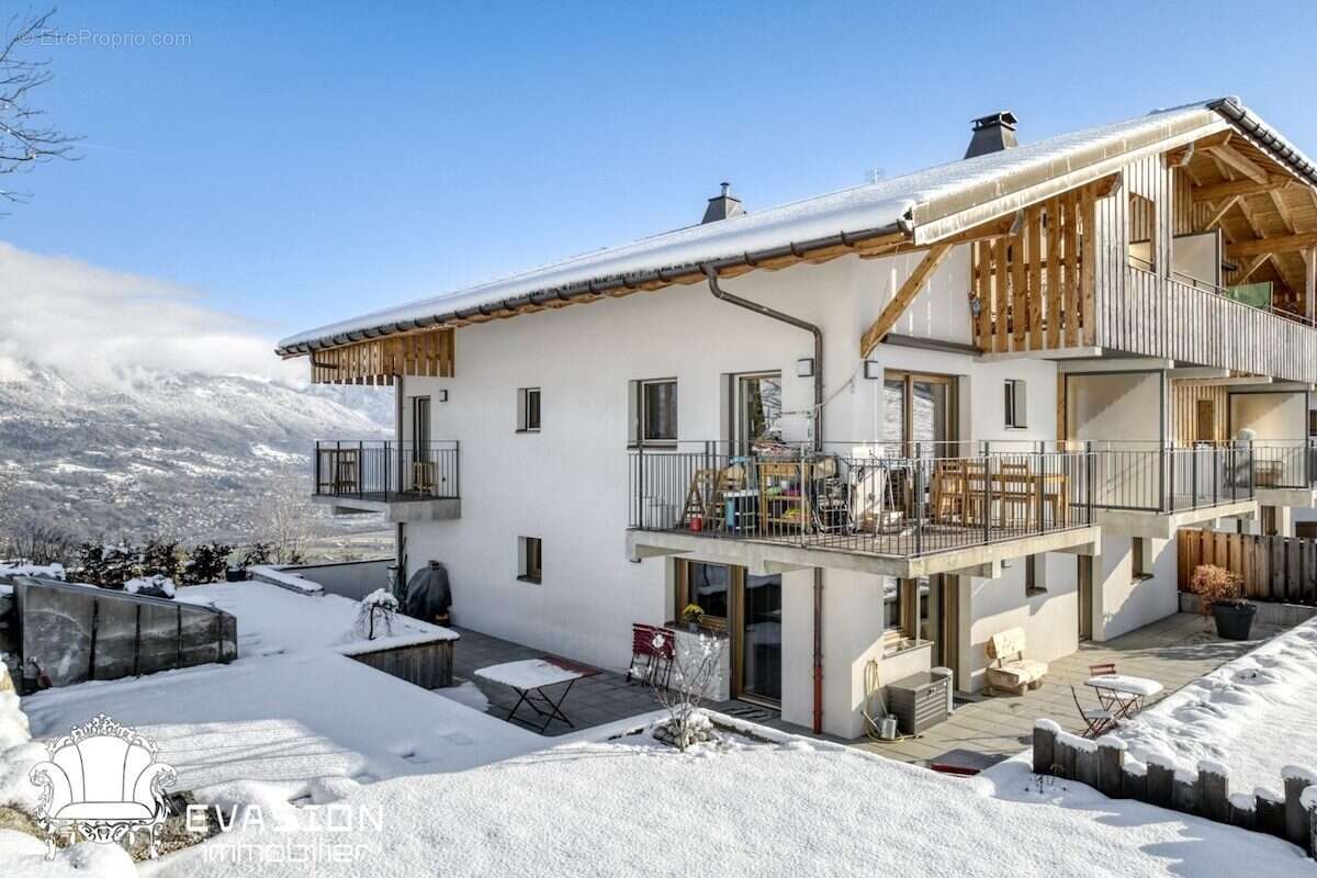 Appartement à COMBLOUX