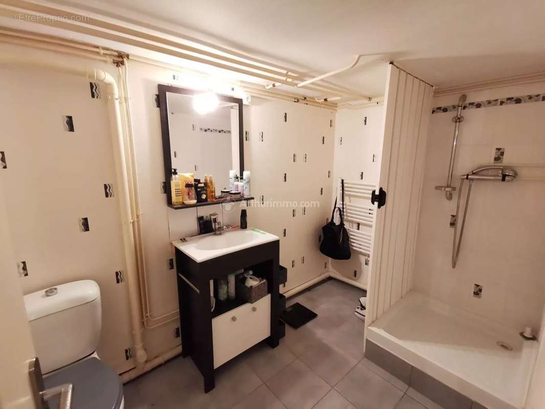 Maison à SAINT-THIEBAULT