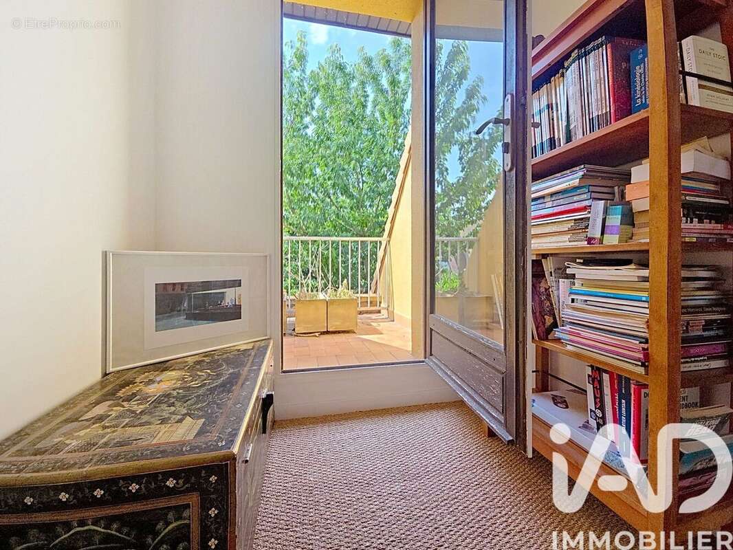Photo 9 - Maison à SURESNES