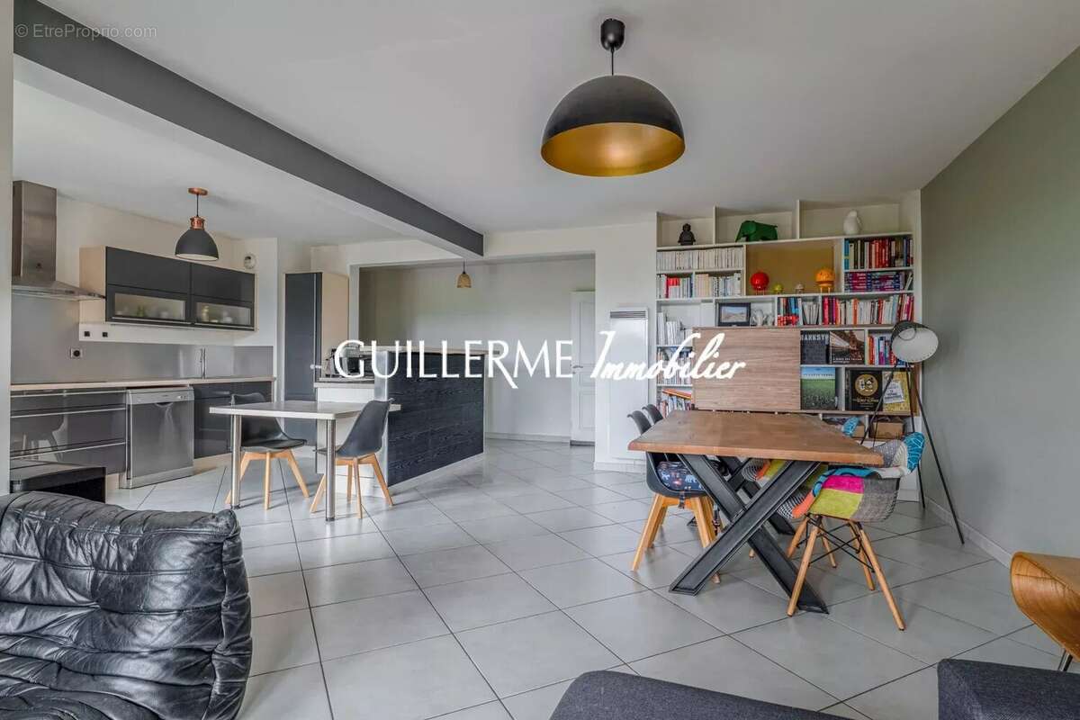 Appartement à DARDILLY