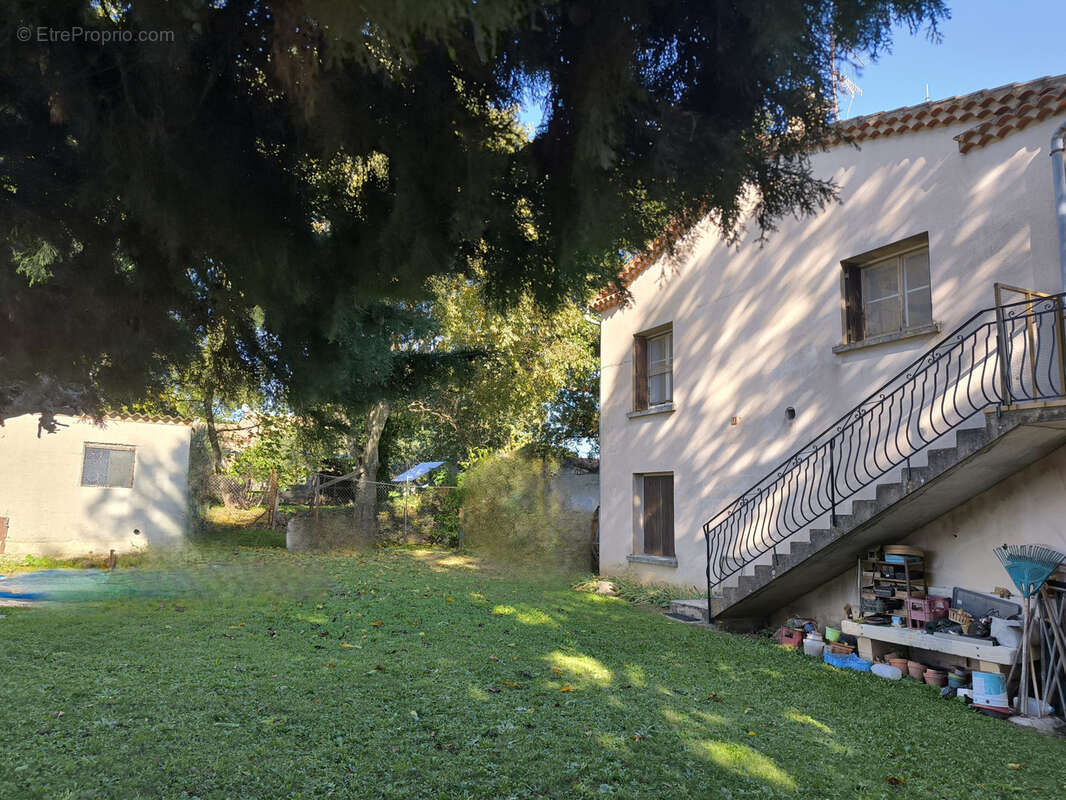 Maison à SAINT-LAURENT-LA-VERNEDE