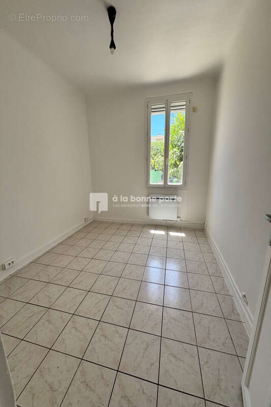 Appartement 48 m² à Toulon  - photo 5