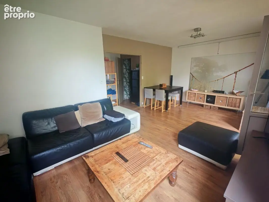 Appartement à SARTROUVILLE