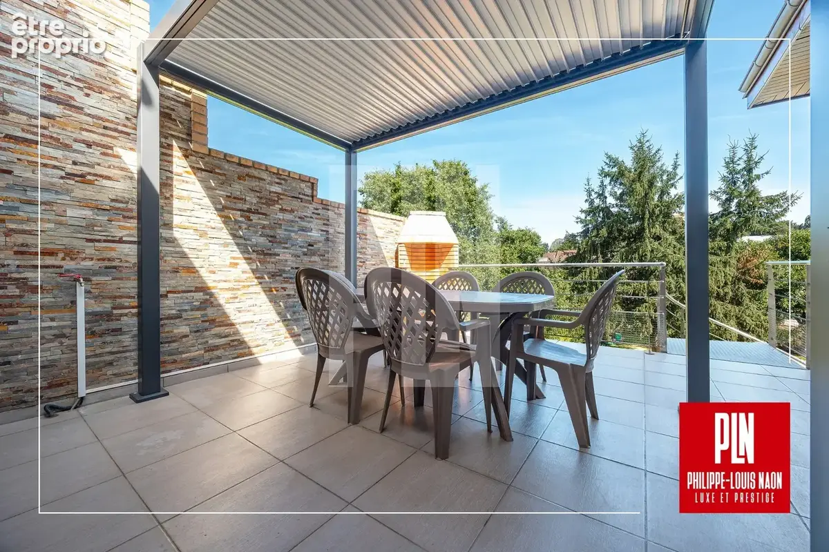 Prémartine - maison 4 chambres et 1 bureau avec jardin, piscine et garage ! - photo 8