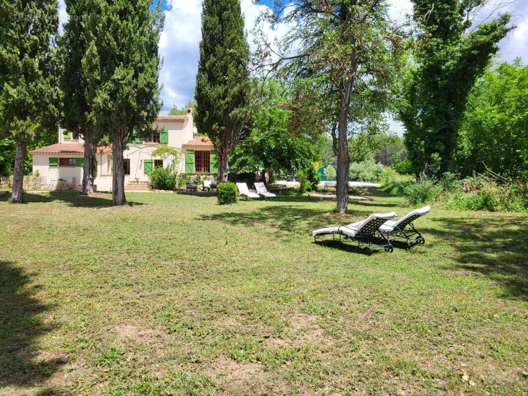 Photo 1 - Maison à SALERNES