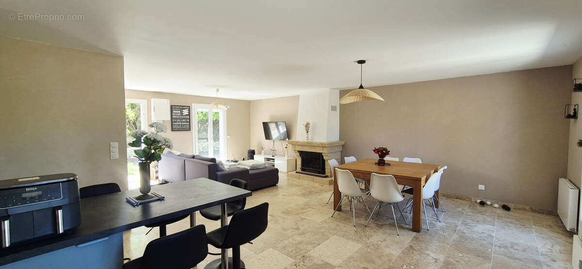 Maison à QUISSAC
