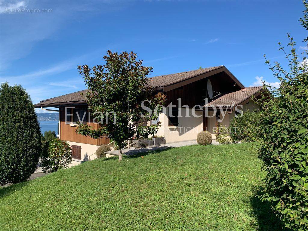 Maison à MAXILLY-SUR-LEMAN