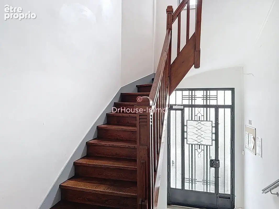 Appartement 13 pièces 350 m² à vendre à Perigueux (24000) - photo 2