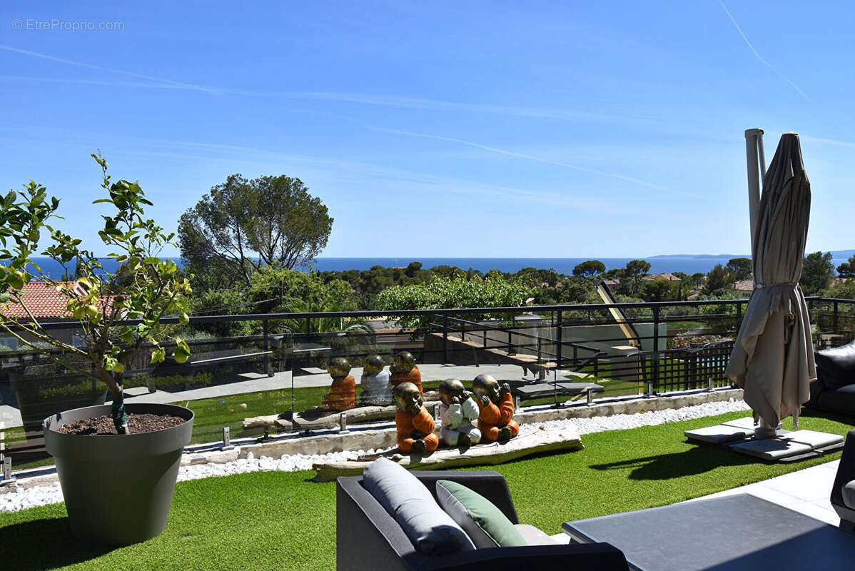 Appartement à SAINT-RAPHAEL