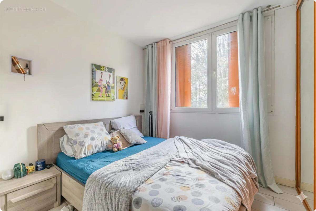 Appartement à LE BOURGET