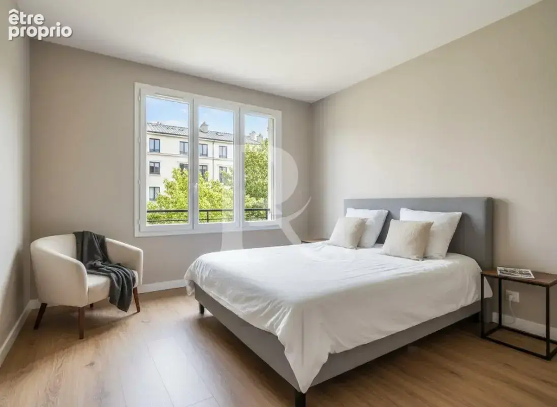 Appartement 4 pièces à Asnières-sur-Seine - photo 2