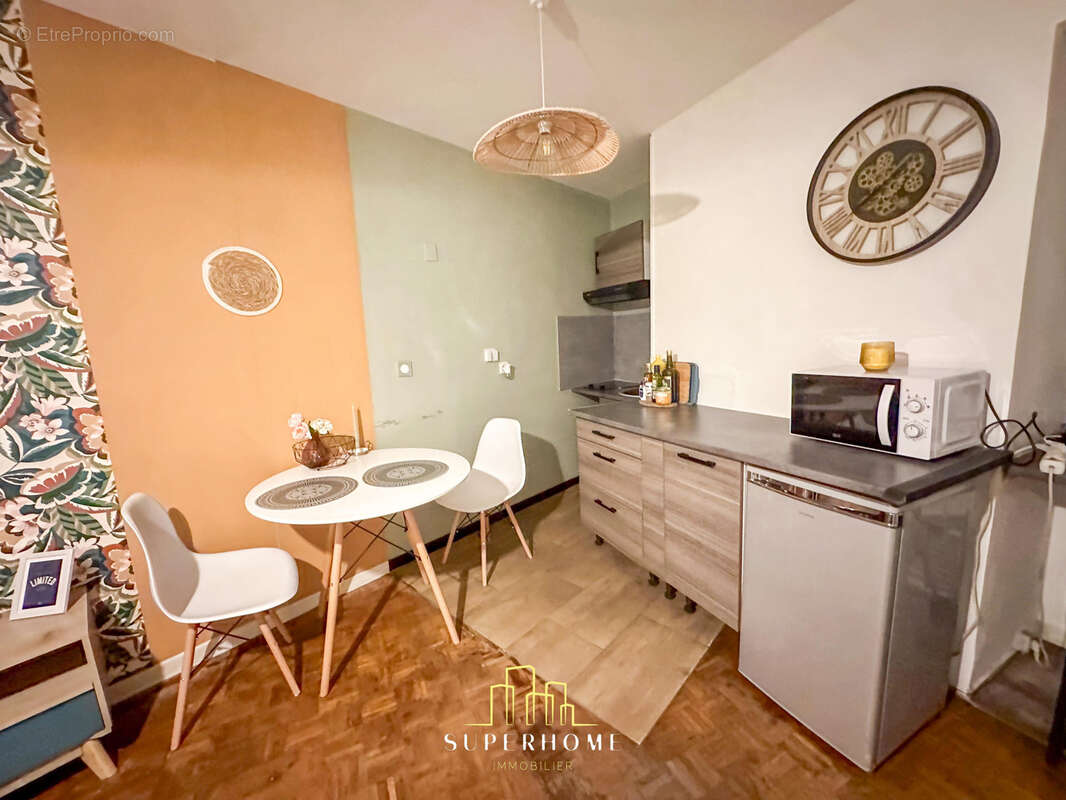 Appartement à MARSEILLE-1E