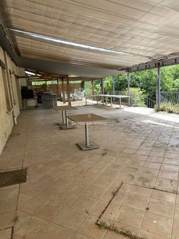 Commerce à DRAGUIGNAN