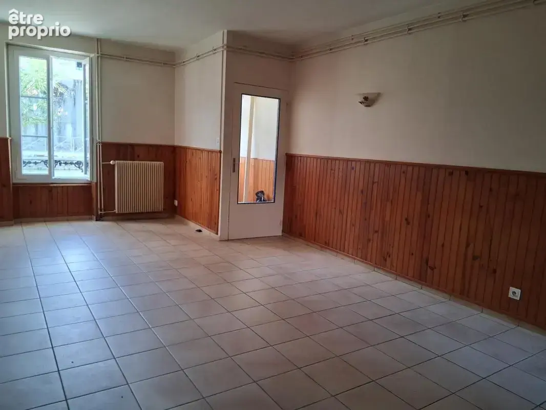 A saisir sans tarder - photo 2
