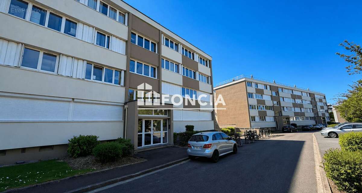 Appartement à CARRIERES-SUR-SEINE