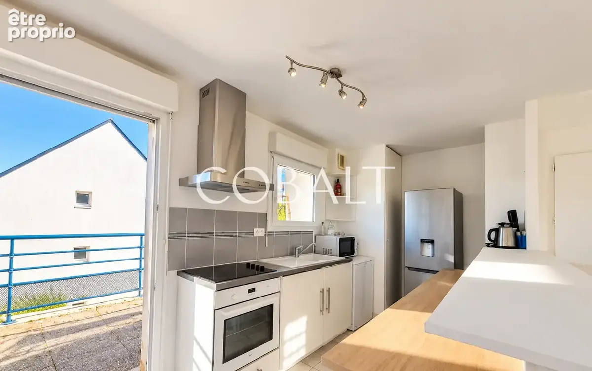 Appartement - 80 m2 - 2 chambres - Place de stationnement + Cave - Saint-Marc-sur-Mer - photo 4