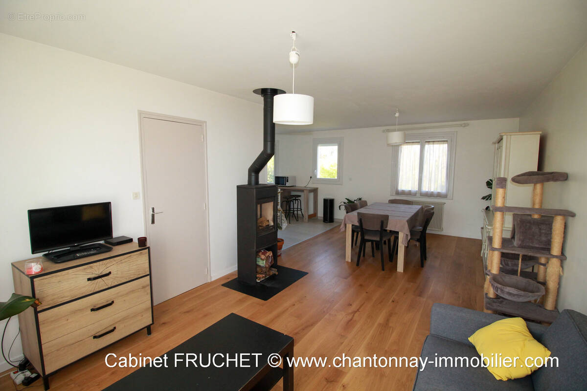 Maison à CHANTONNAY