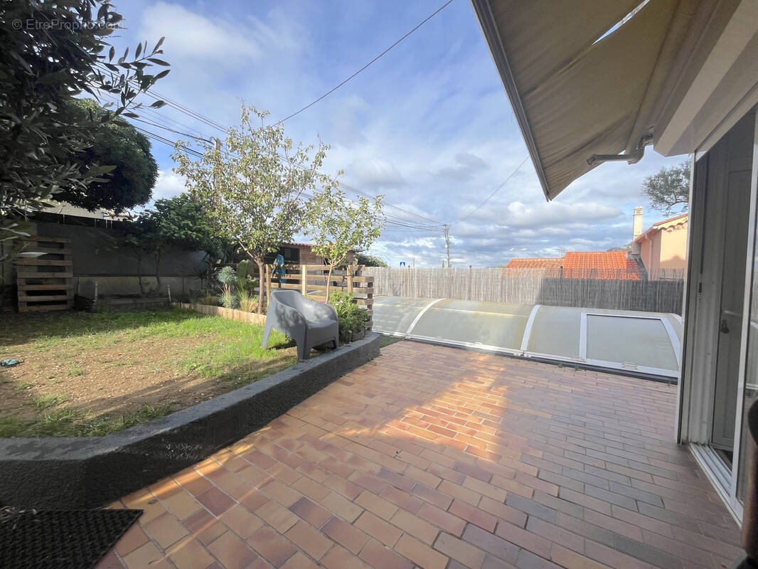 Appartement à SIX-FOURS-LES-PLAGES